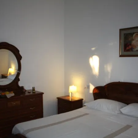 Vila Sejuda Hotel *
